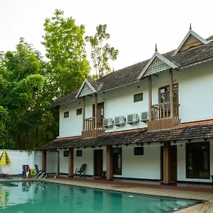 Aparthotel Vajra Ayurveda And Yoga Retreat, Kochi